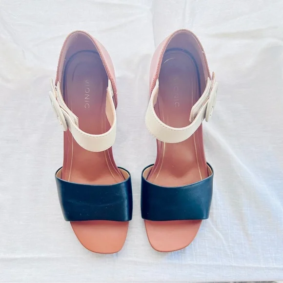 Vionic Women's Black and White Heels - Chardonnay - Picture 2 of 5